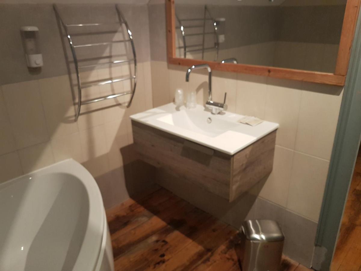 Le Betrot Bed & Breakfast Estissac ภายนอก รูปภาพ