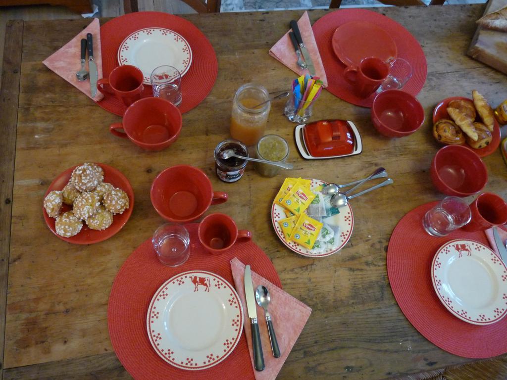 Le Betrot Bed & Breakfast Estissac ภายนอก รูปภาพ